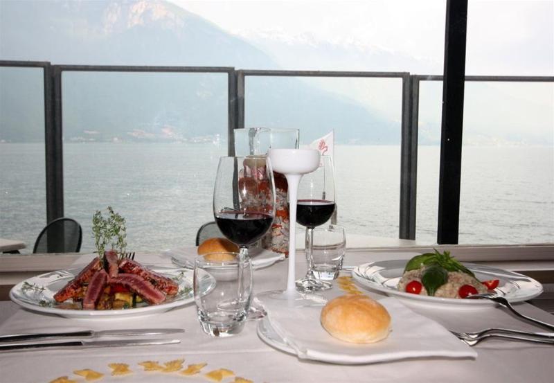 Capo Reamol 4* Limone sul Garda