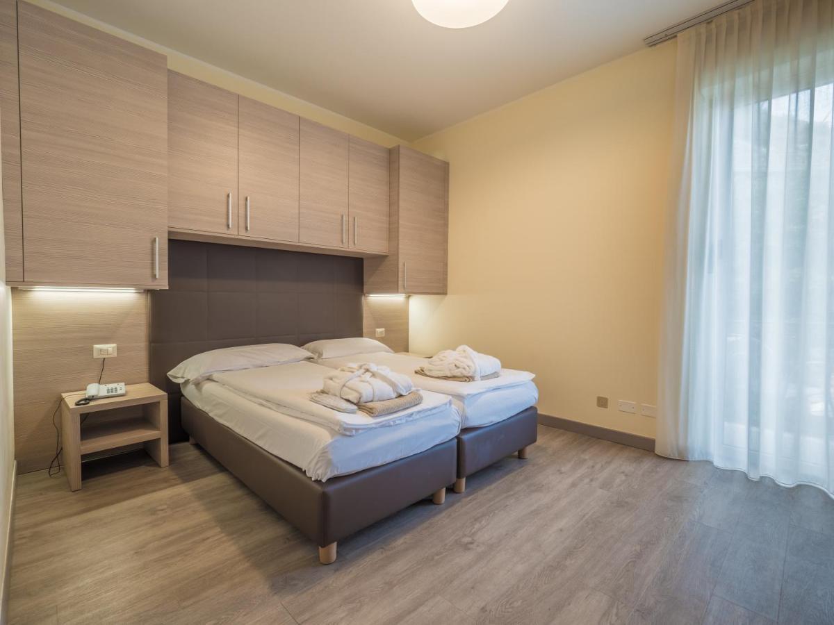 Capo Reamol 4* Limone sul Garda